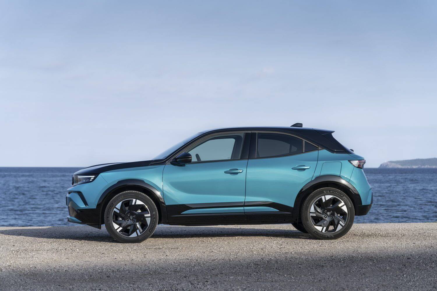 opel_mokka_facelift_2025_blue_021 (3).jpg